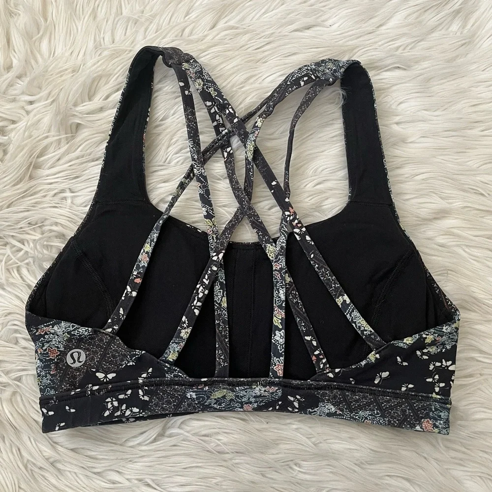 {Lululemon} Free To Be Serene Bra in Assemblage Alpine White Multi - Women’s 4